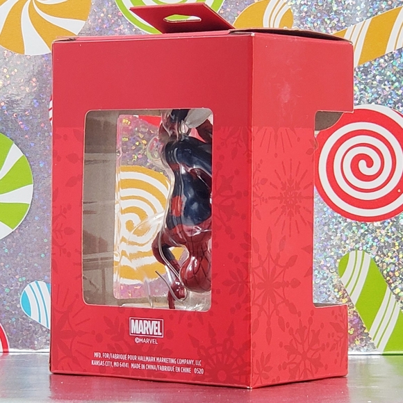 Hallmark Marvel Avengers Spiderman 3" Christmas Tree Ornament Keepsake Gift New - Picture 2 of 7